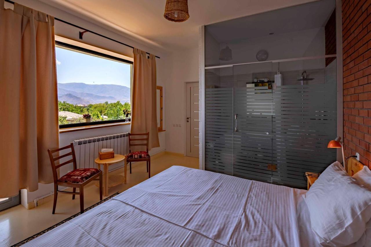 Green Stone Boutique Hotel Yeghegnadzor Exteriör bild